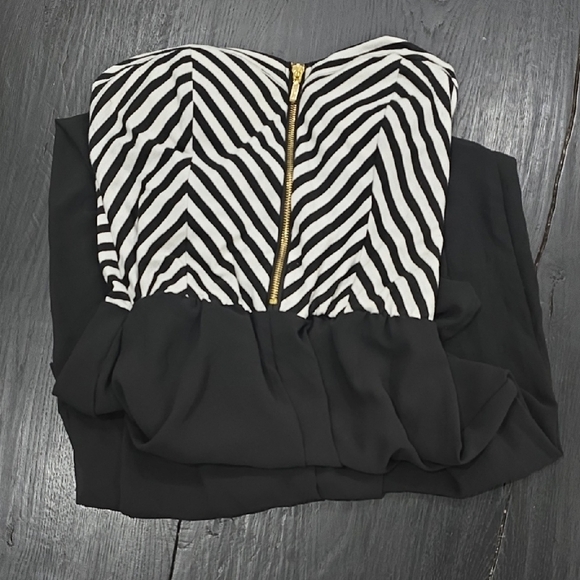 Chic Black and White Chevron Strapless Jumpsuit - Picture 1 of 4